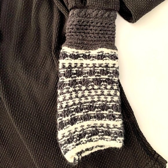 ‼️FREE PEOPLE Cuffed Thermal Henley S/P‼️ - Picture 7 of 8